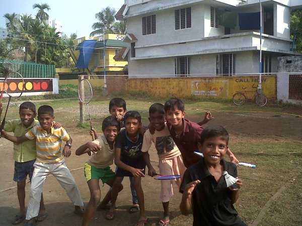 Our Gang, Thevara Shuttle