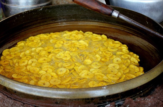 557298_418938768156506_518875458_n