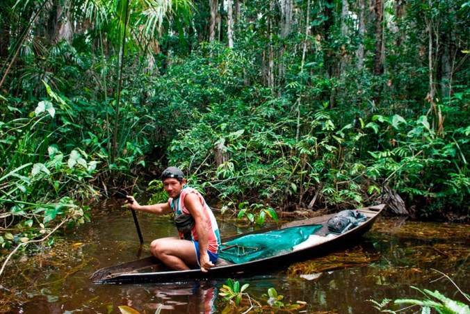 A fisherman on the Rio Negro Photo courtesy of Discover Magazine 
