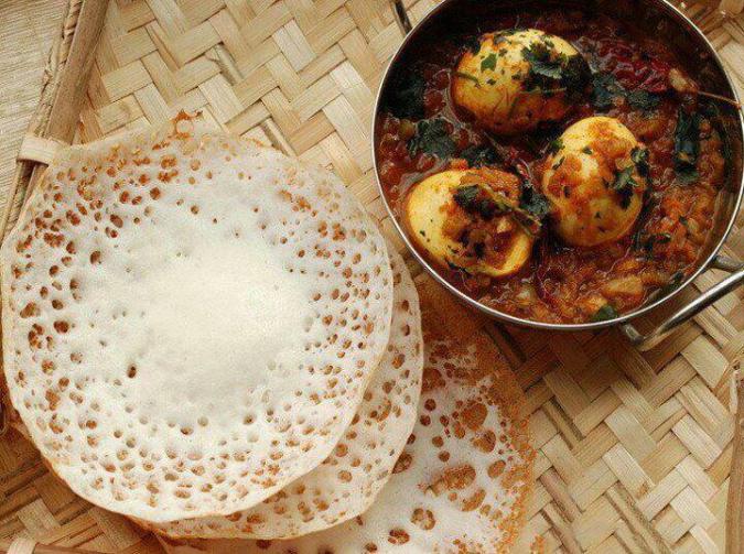 Appam And Egg Curry