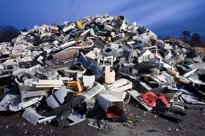 The StEP Initiative forecasts that by 2017, the world will produce about 33 percent more e-waste, or 72 million tons (65 million metric tons). That amount weighs about 11 times as much as the Great Pyramid of Giza. 