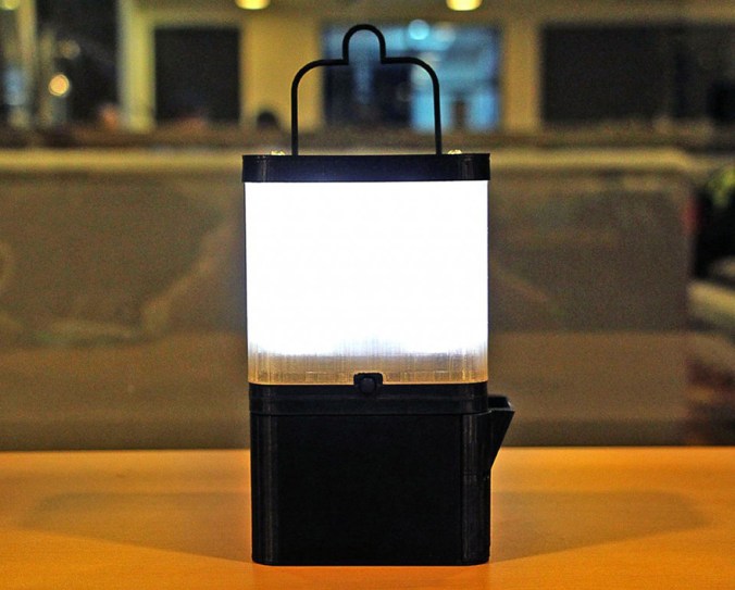 This eco-friendly lamp runs on just 2 tbsp of salt and a single glass of water. PHOTO: SALt