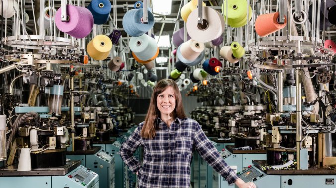 20160331SOCKS-slide-HQ12-videoSixteenByNine1050-v3