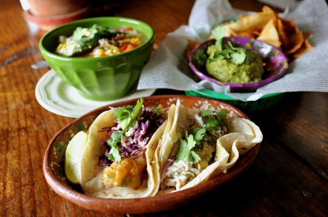 merlin_58349788_832d294e-bad8-4e32-94d6-96f61e9f8418-jumbo