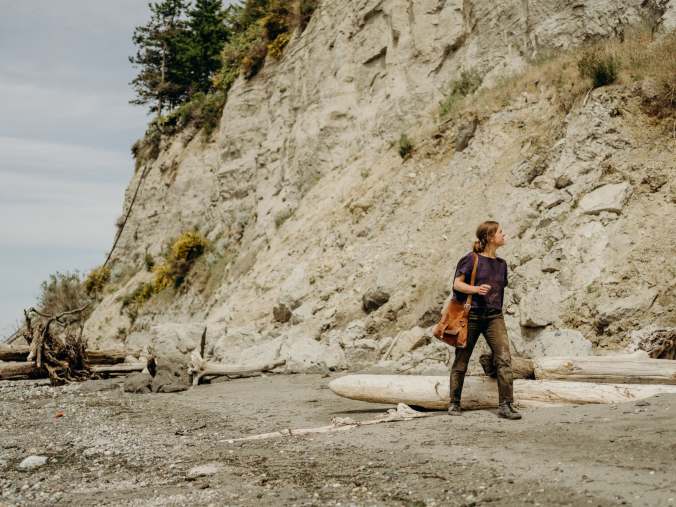 ochre-hunter-slide-PNIO-superJumbo